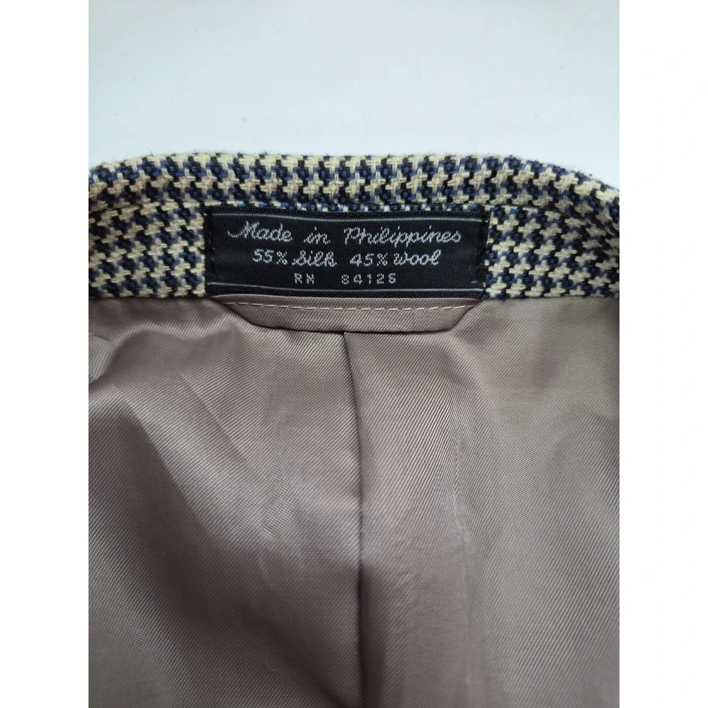 Jeffrey Banks Mens Wool Silk Sport Coat 36L Blue Cream Geometric 3 Button Jacket